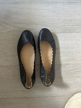 Chloe Black Scalloped Ballet Flats